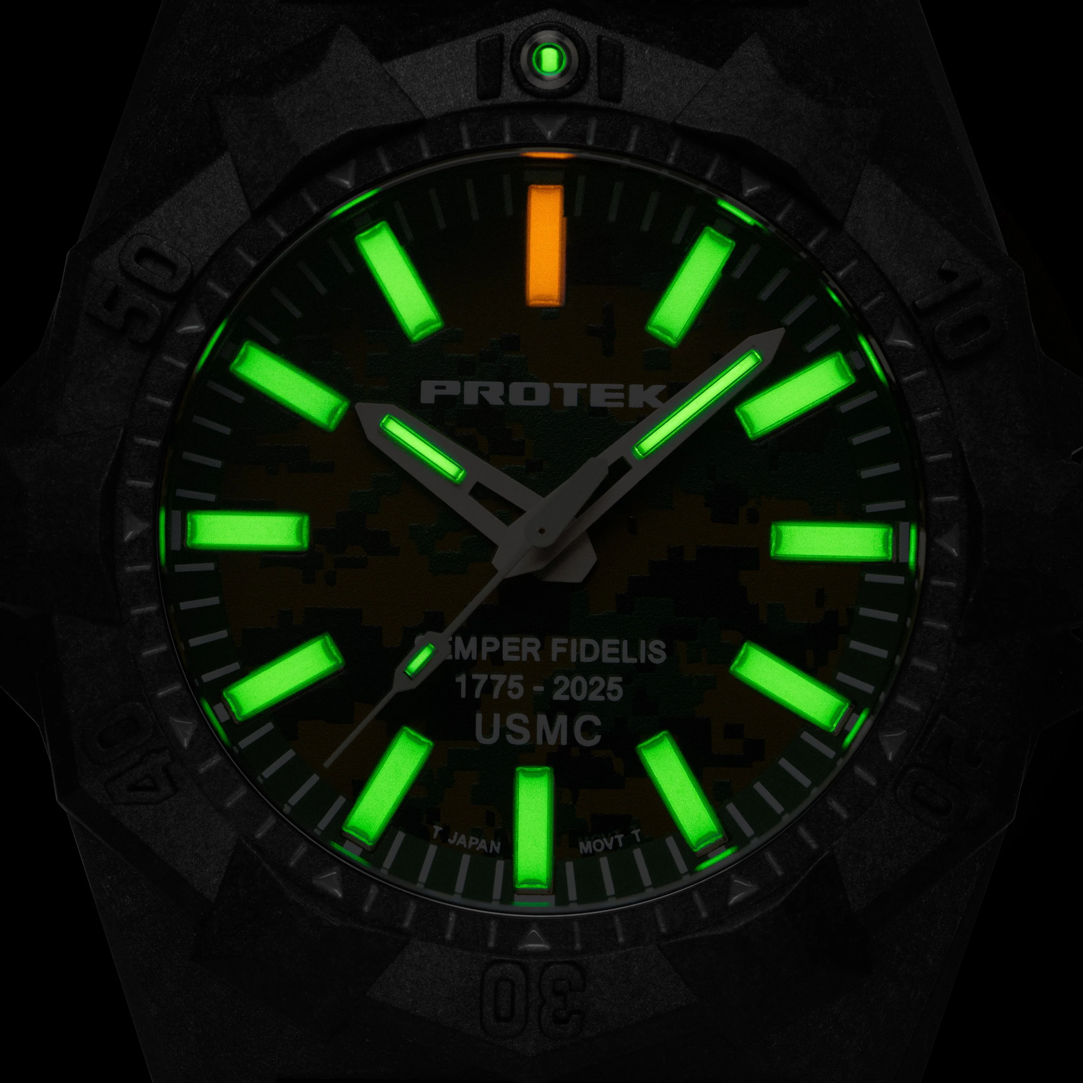 AGGRESSOR 4100 DIVE SEMPER FIDELIS SERIES Carbon/Gray MARPAT Camo/Charcoal Gray Camo Dial - Image 2
