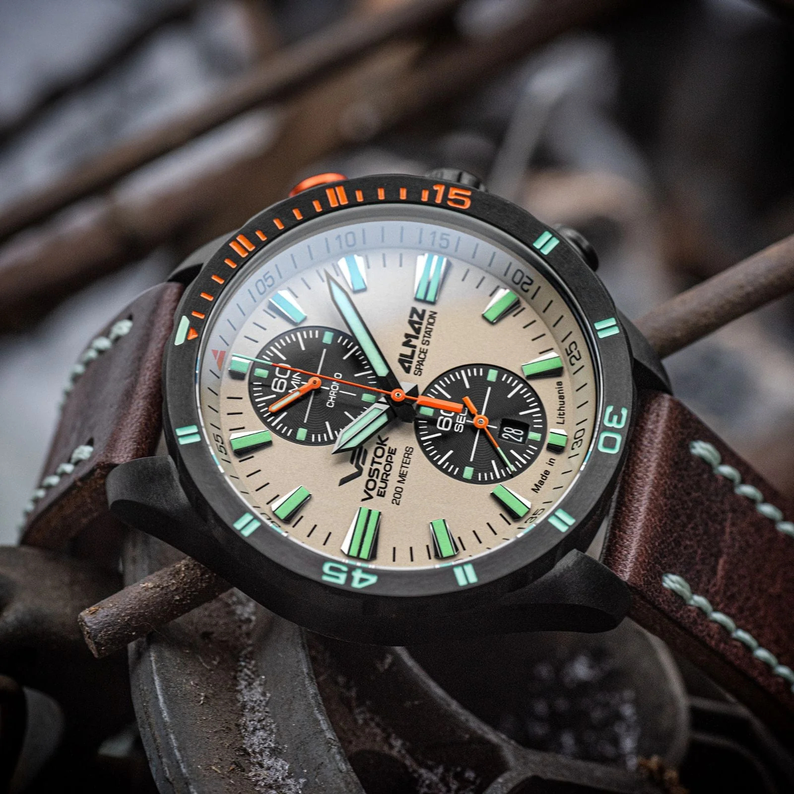 ALMAZ QUARTZ CHRONOGRAPH Cream/Leather Cream White Dial - Image 2
