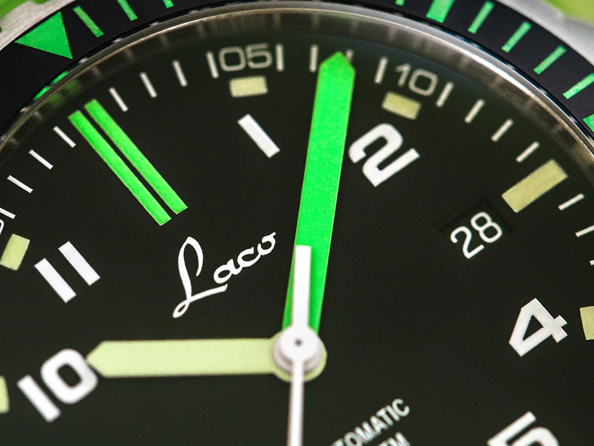 Amazonas 39 Black Rubber Black Dial - Image 2