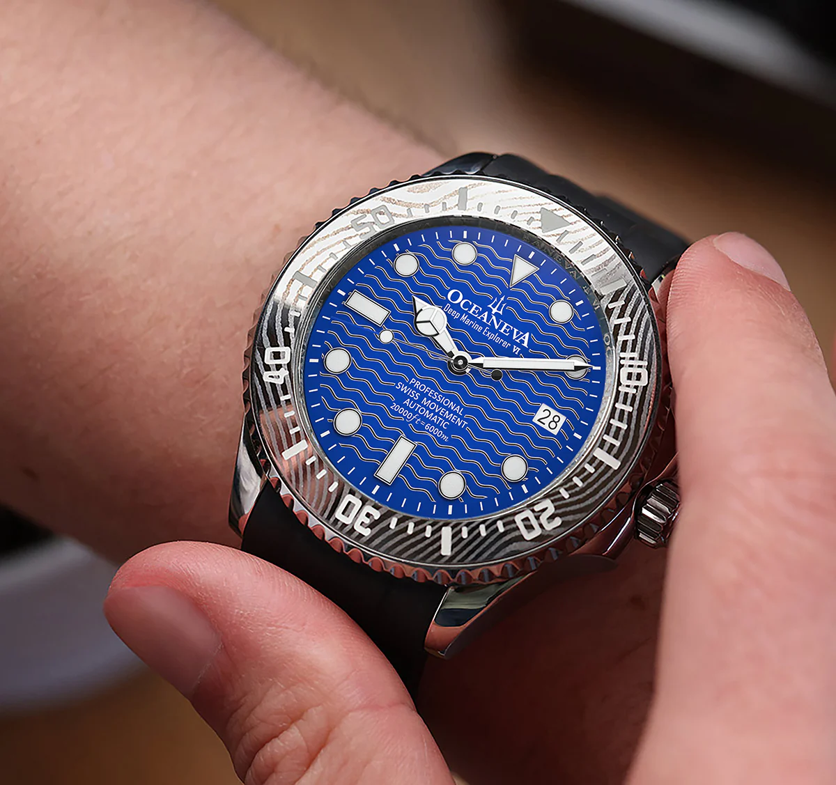 Deep Marine Explorer VI 6000m Grade 5 Titanium 6000m/BlueDial | Blue Dial - Image 12