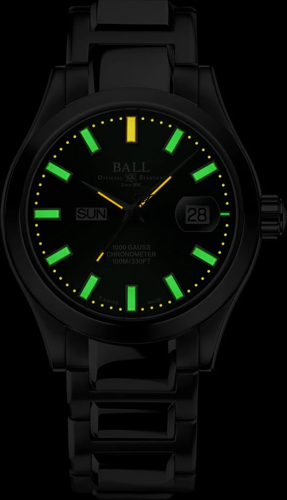 Engineer III Marvelight Chronometer Day/Date (Green / Steel) Green / Steel Green Dial - Image 4