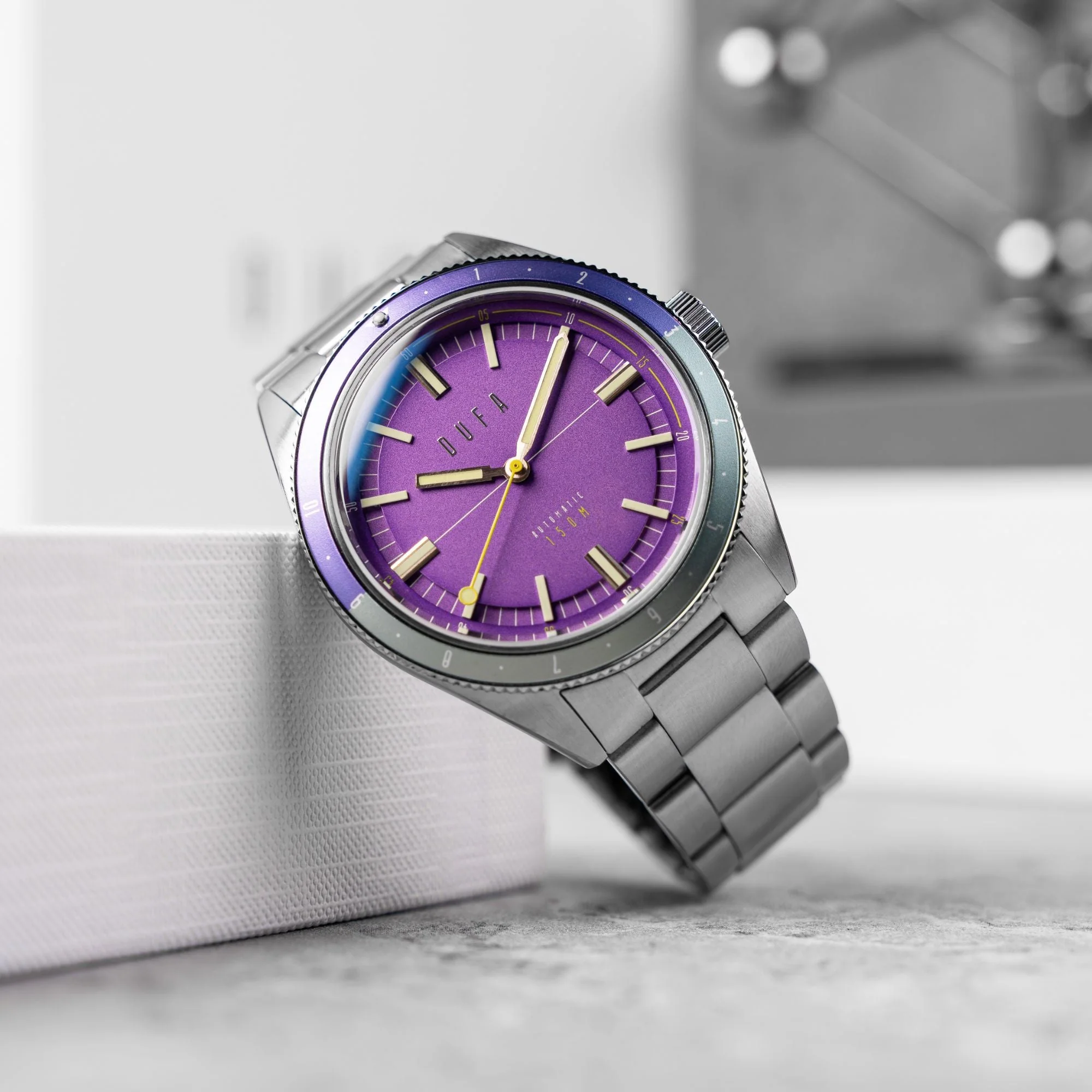 FREITAUCHER AUTOMATIC Dull Violet | Purple Dial - Image 2