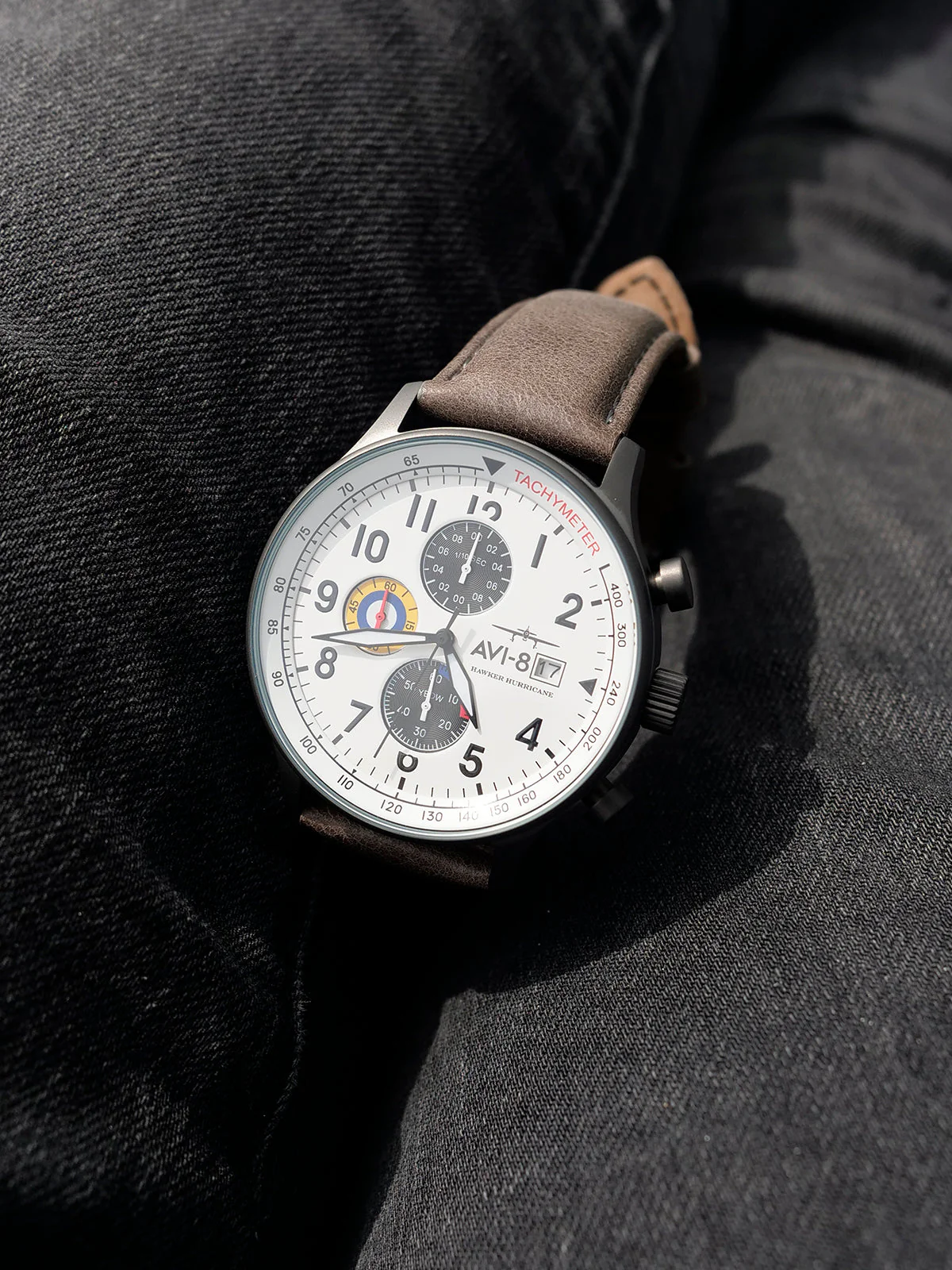 Hawker Hurricane Classic Chronograph White / Gray / Leather | White Dial - Image 5