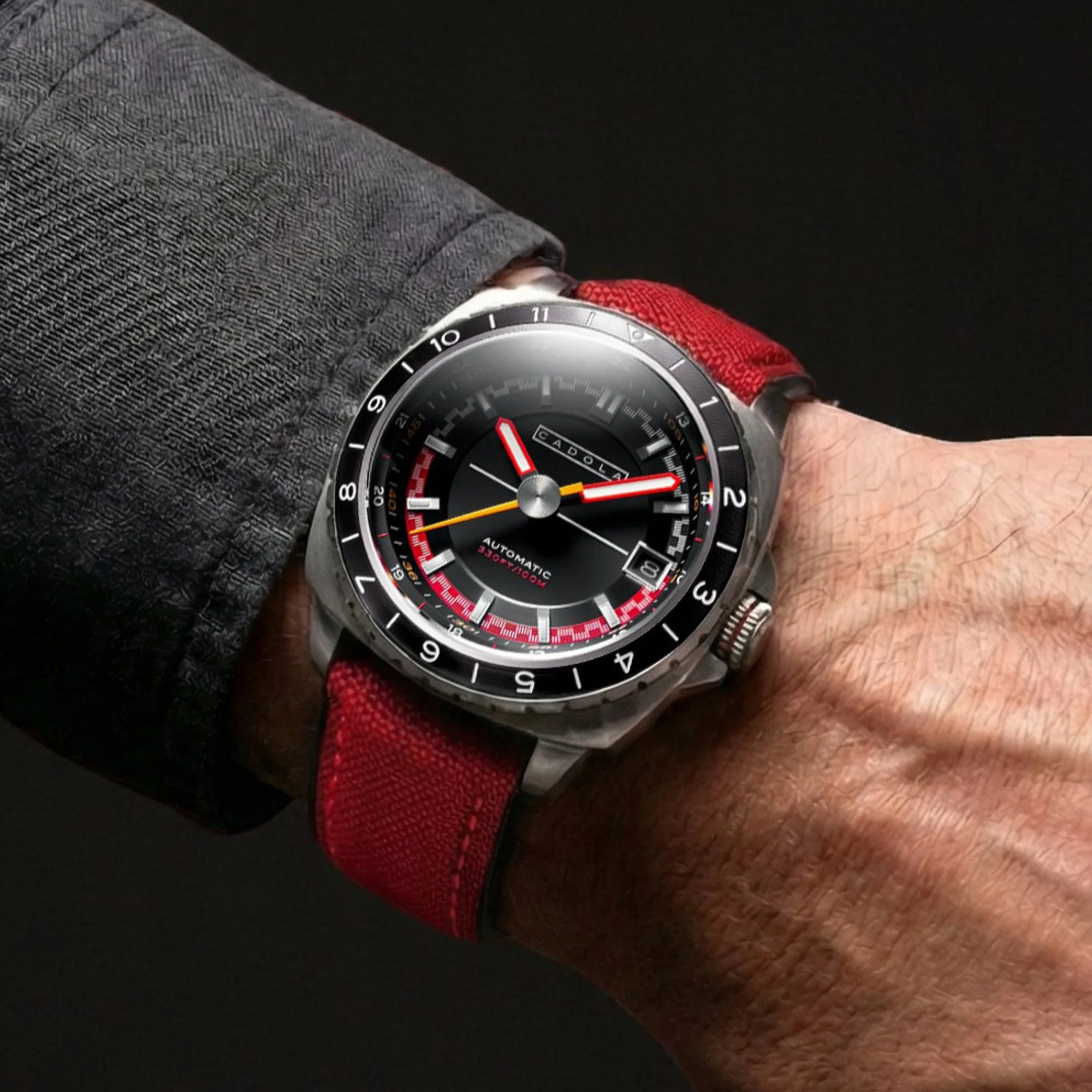 Overdrive Automatic Black / Red Canvas Black Dial - Image 2