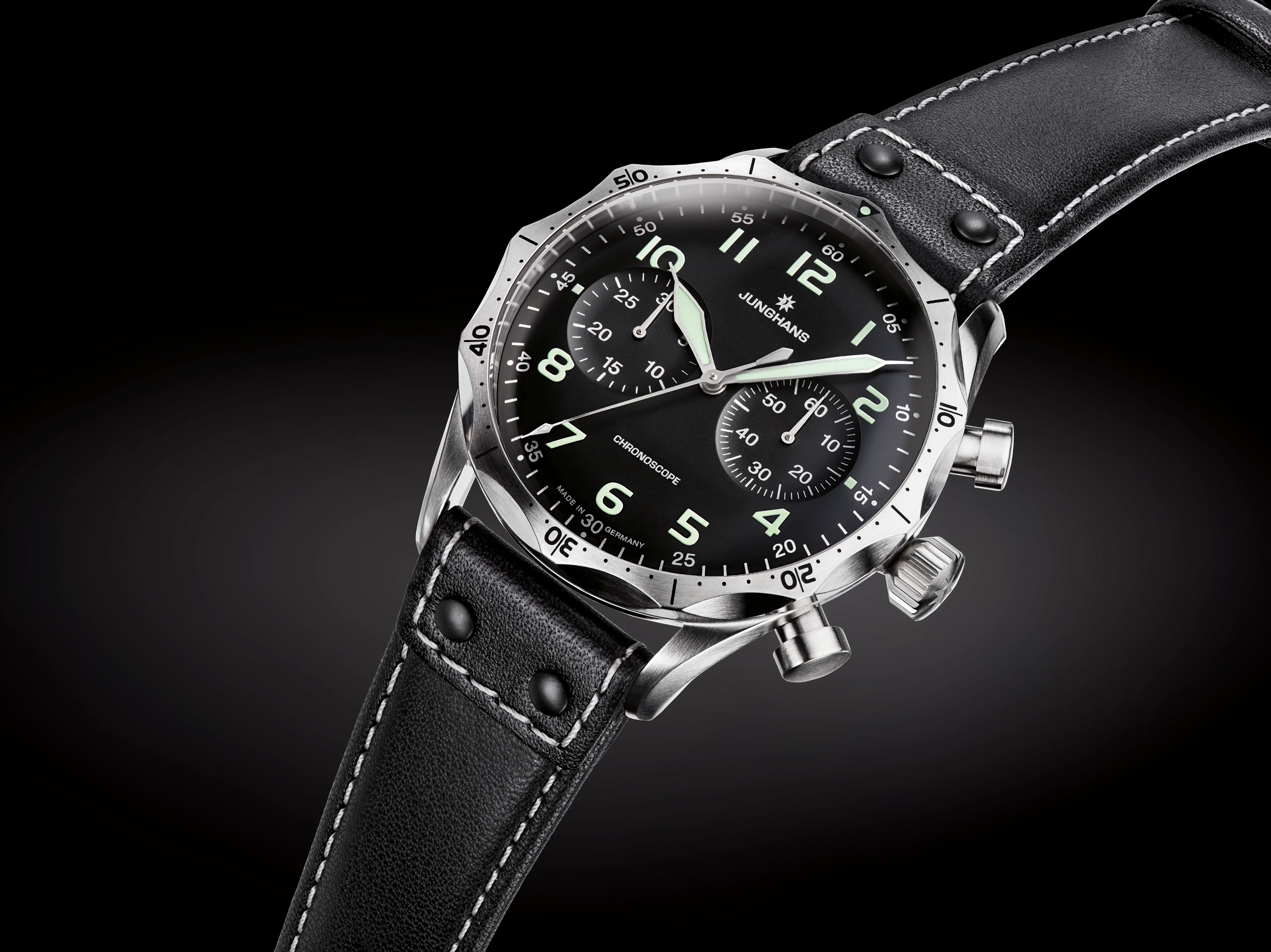 Pilot Chronoscope Black Dial / Black Riveted Leather Strap Black Dial - Image 3