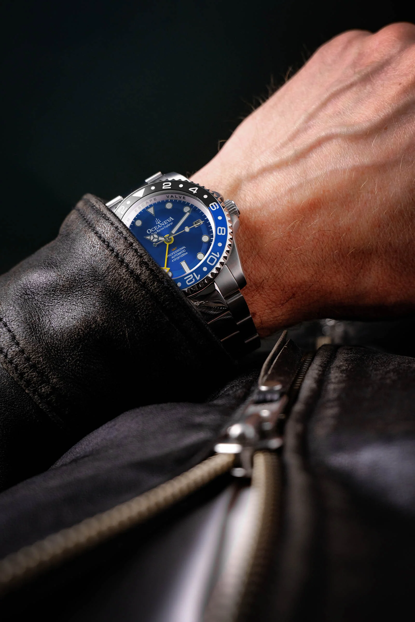 Deep Marine Explorer II GMT – Blue Dial - Image 6