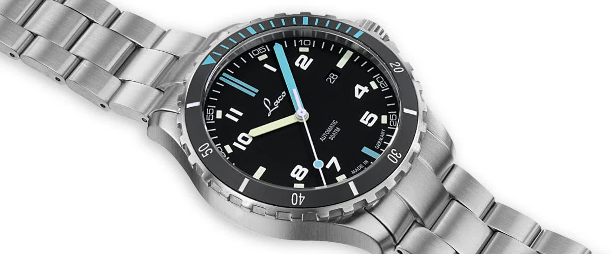 Squad Watch Atlantik 42mm Metal Bracelet Black Dial - Image 2